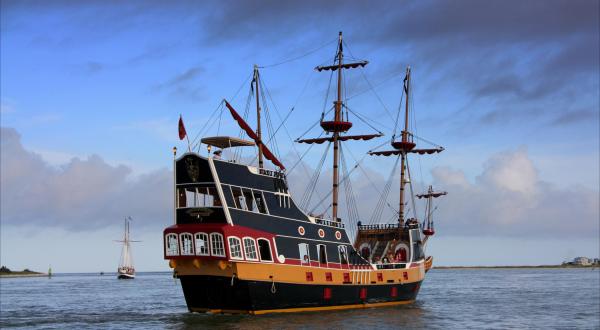 The Pirate Ship Treasure Hunt In Florida Is A High Seas Adventure For The Ages