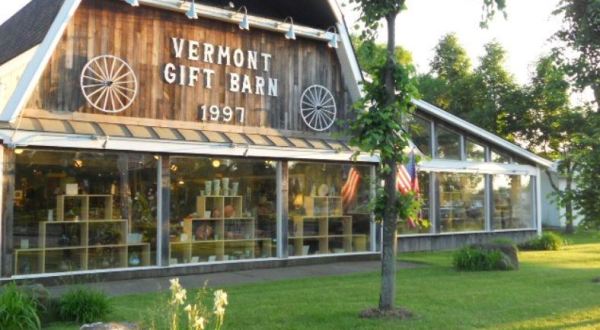 This Massive Gift Shop In Vermont Is Like No Other In The World