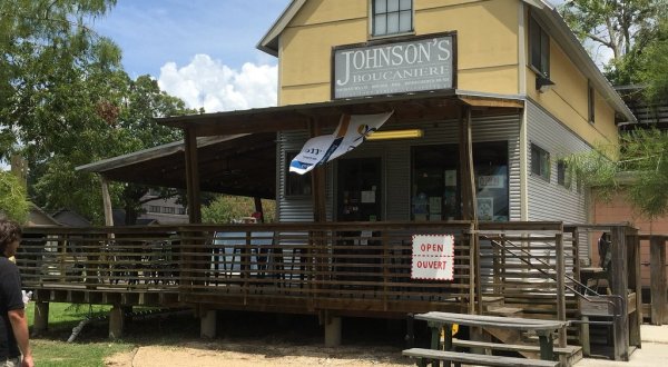 This Humble Restaurant In Louisiana Has Some Of The Best Boudin And BBQ You’ve Ever Tried
