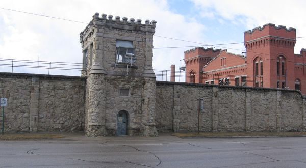 This Deadly Prison Can Only Be Found In Montana