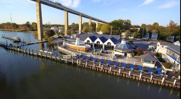 This Maryland Restaurant Right On The Canal Is The Definition Of Dinner With A View