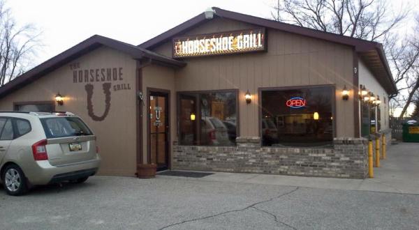 The Magnificent Country Restaurant In Michigan Where You’ll Enjoy A Classically Delicious Meal