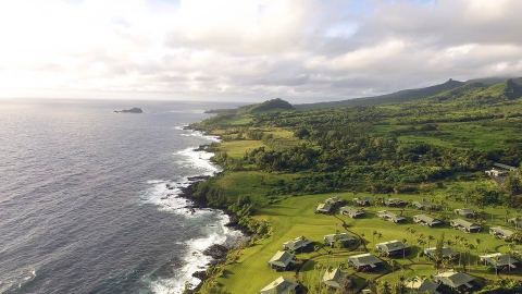 This Might Just Be The Most Remote Resort In All Of Hawaii And It's Begging For A Visit