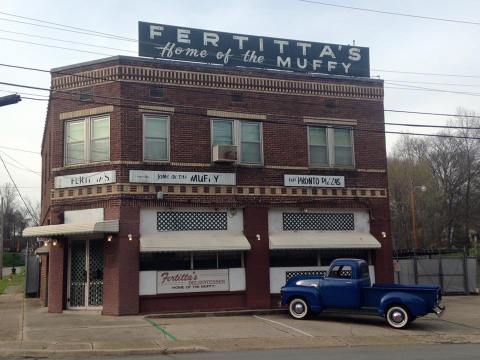 The Sandwiches At This Historic Louisiana Restaurant Are So Worth The Wait