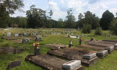 You Won’t Want To Visit This Notorious Louisiana Cemetery Alone Or After Dark