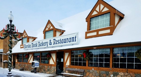 Devour Delicious Lefse At Norske Nook, A Classic Norwegian Restaurant In Wisconsin