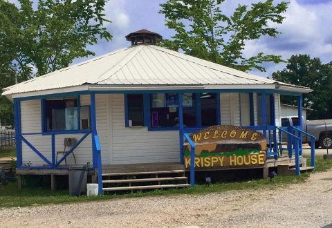 This Teeny Tiny House In Small Town Arkansas Serves The Biggest Burger Stacks You've Ever Seen