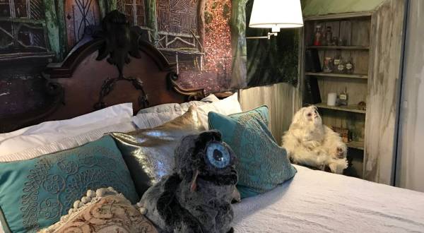The Harry Potter Themed Airbnb In Massachusetts Is A Dream Getaway For Potterheads Of All Ages