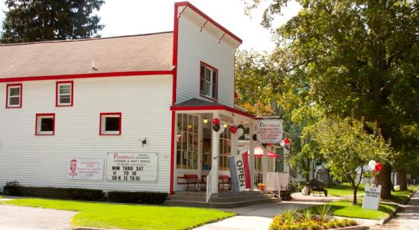 The Timeless Michigan Restaurant That Will Transport You To A Simpler Era