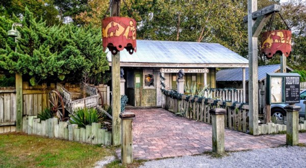 Most People Don’t Know About This Old West Theme Park And Steakhouse In North Carolina