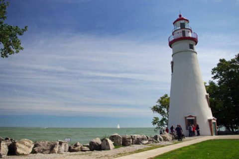 Take This Mini Road Trip To Climb Two Of Ohio’s Beautiful Lighthouses