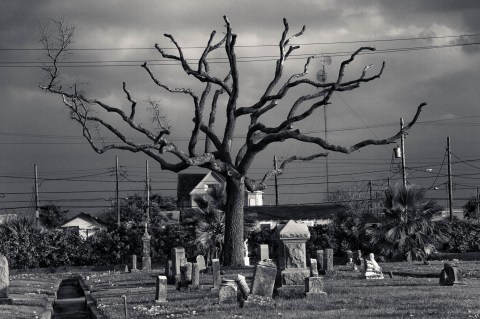 You Won’t Want To Visit This Notorious Texas Cemetery Alone Or After Dark