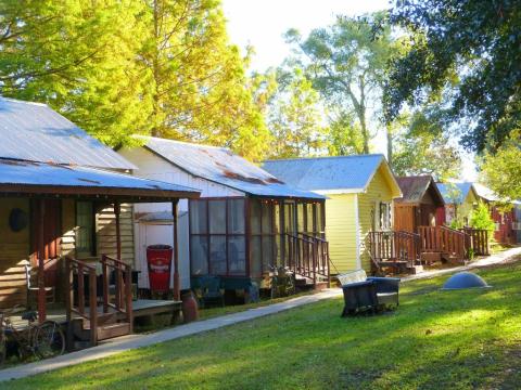 These Charming Cottages In Louisiana Will Make You Feel Like You're A Thousand Miles Away From It All