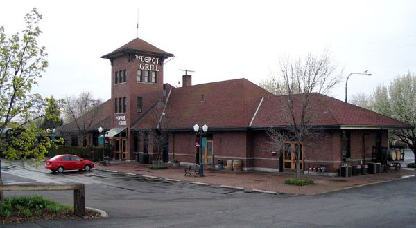 A Steakhouse Has Opened In This Historic Washington Train Depot And You’ll Want To Eat Your Next Meal There