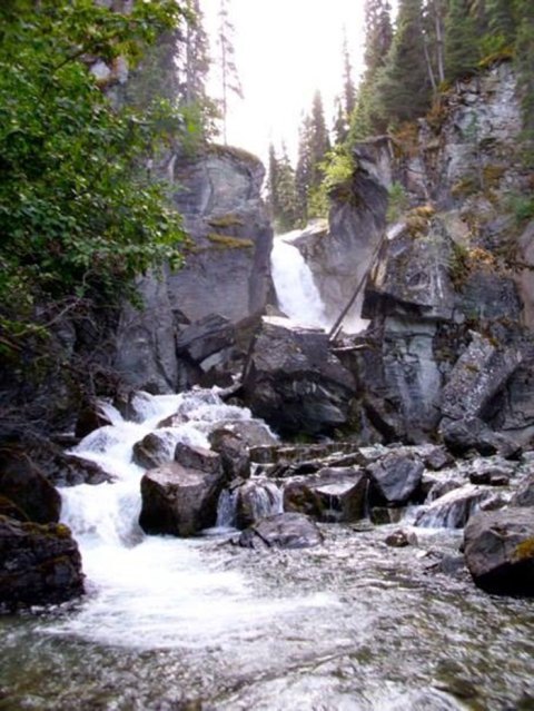 Take This Easy Trail To An Amazing Series of Waterfalls In Alaska