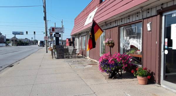 The German Diner In Indiana Where You’ll Find All Sorts Of Authentic Eats