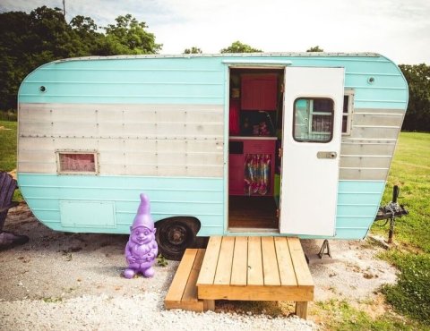 This Unicorn-Themed Trailer May Just Be The Most Unique Place To Stay In Arkansas