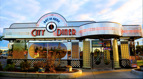 The 50's Diner-Themed Restaurant In Alaska That's Totally Neato