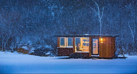 This Tiny Glass Home Might Be The Most Unique Accommodation On The East Coast