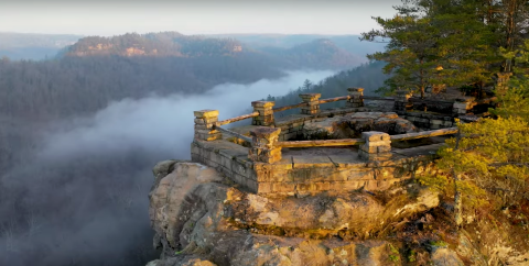 The Magnificent Overlook In Kentucky That's Worthy Of A Little Adventure