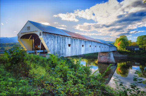 9 Undeniable Reasons To Visit The Oldest And Longest Covered Bridge In New Hampshire