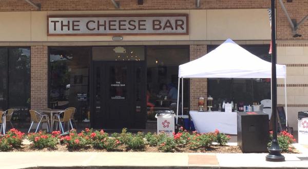 This Restaurant In Texas Serves Nothing But Cheese And It’s Actually Awesome