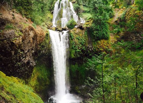 The Underrated Waterfall Hike In Washington That's Calling Your Name