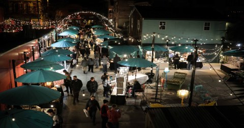 There's Nothing Quite Like This Unique Moonlight Market In New Orleans
