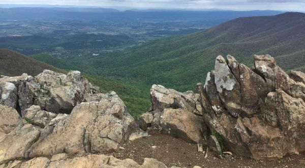 One Of The Most Scenic Mountain Trails In The U.S. Is Right Here In Virginia