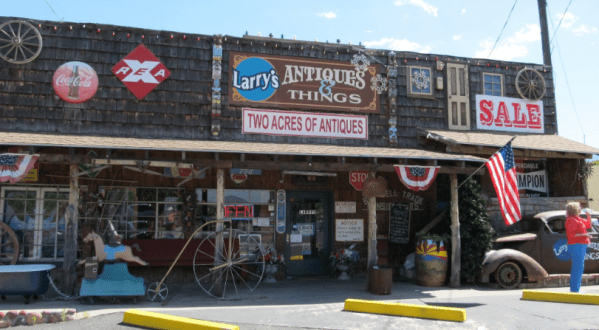 This Itty Bitty Arizona City Is Actually One Of The Best Antiquing Towns In The Country