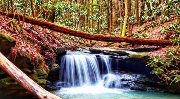 The Waterfall Hike In Kentucky That’s Worth Lacing Up Those Hiking Boots