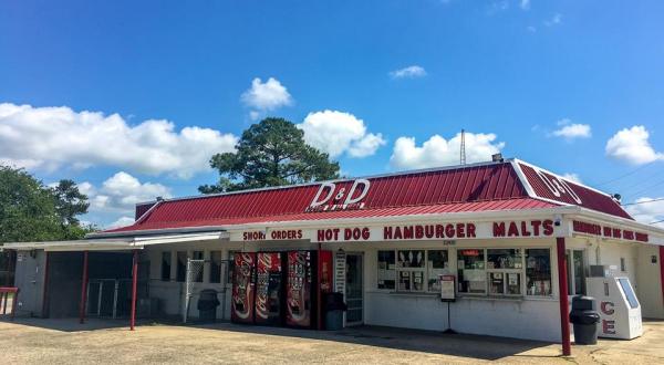 The Burgers And Shakes From This Middle-Of-Nowhere Louisiana Drive-In Are Worth The Trip