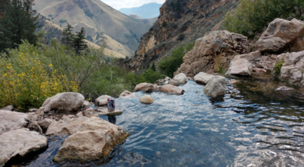 This Primitive Hot Springs Trail In Idaho Is Everything You Need