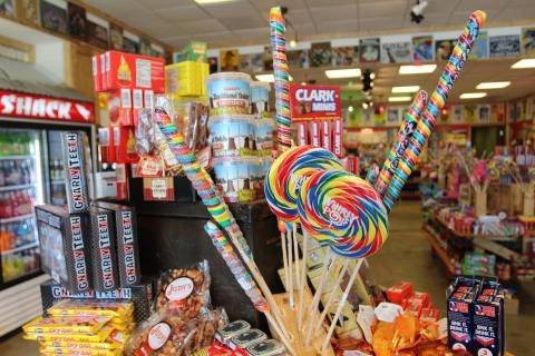 This Colorful Candy Store In Ohio With Thousands Of Sweets Is Almost Too Good To Be True