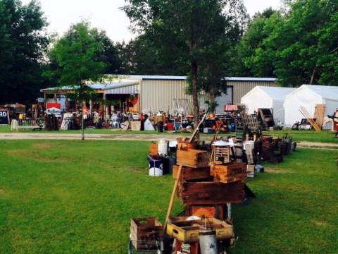 Mississippi’s Bi-Annual Antique Barn Sale Is Quickly Approaching And You Don’t Want To Miss It