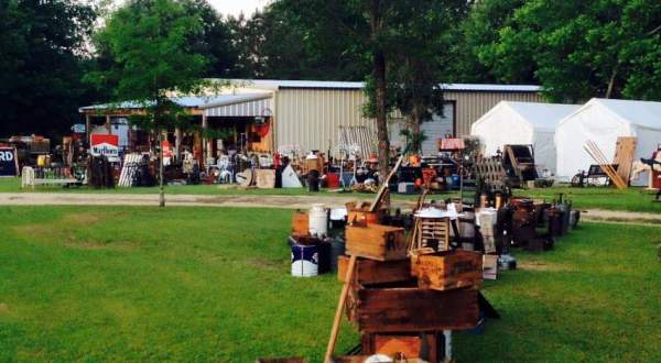 Mississippi’s Bi-Annual Antique Barn Sale Is Quickly Approaching And You Don’t Want To Miss It