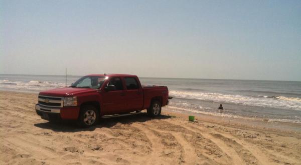 The One Beach In Louisiana Where You Can Drive Right Up To The Water