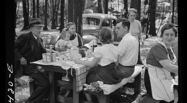 These 15 Candid Photos Show What Life Was Like In Massachusetts In the 1940s
