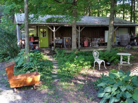 The Deep Woods Antique Store In Indiana You'll Get Lost In For Days