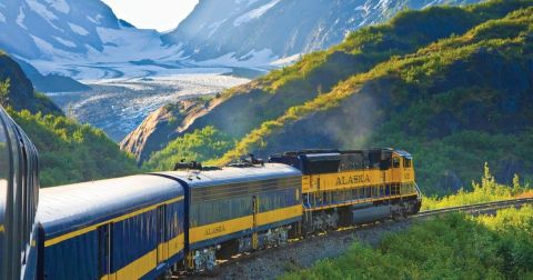 This 3-Hour Scenic Train Ride Showcases Everything We Love About Springtime In Alaska
