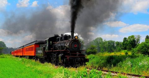 This 2-Hour Scenic Train Ride Showcases Everything We Love About Springtime Around Buffalo