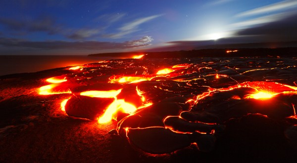 The One Place In The U.S. Where You Can Explore Active Volcanoes