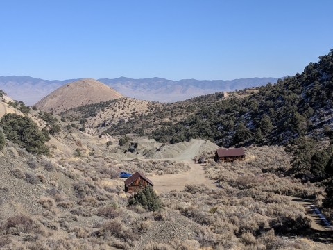 There’s A Hike In Nevada That Leads You Straight To An Abandoned Village