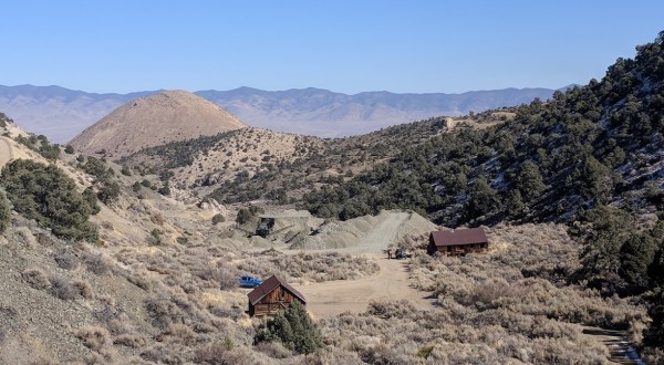 There’s A Hike In Nevada That Leads You Straight To An Abandoned Village