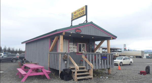 This Thai Food Restaurant In The Middle Of Nowhere In Alaska Is Worth A Trip From Every Corner Of The State