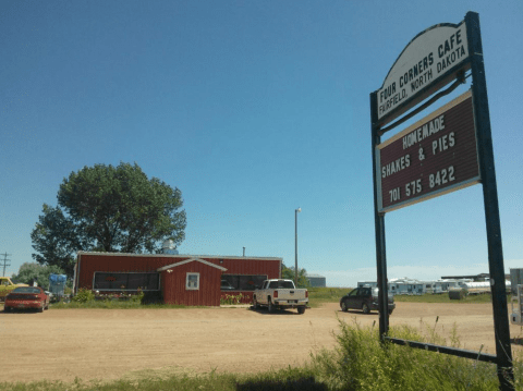 This North Dakota Restaurant Way Out In The Boonies Is A Deliciously Fun Place To Have A Meal