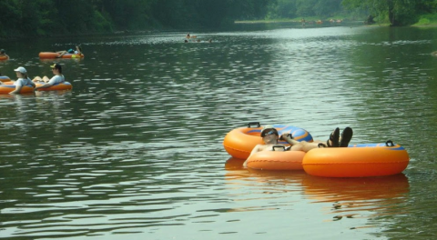 Grab Some Barbecue After A River Tubing Adventure At This Awesome Spot In Delaware