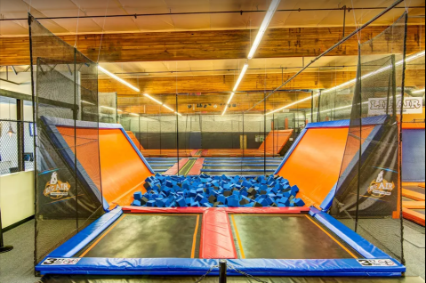 The Indoor Trampoline Park In Southern California That's So Much Fun You'll Be Jumping For Joy