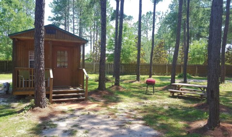 6 Campgrounds In Alabama Perfect For Those Who Hate Camping