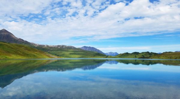 The Remote Lake In Alaska You’ll Probably Have All To Yourself